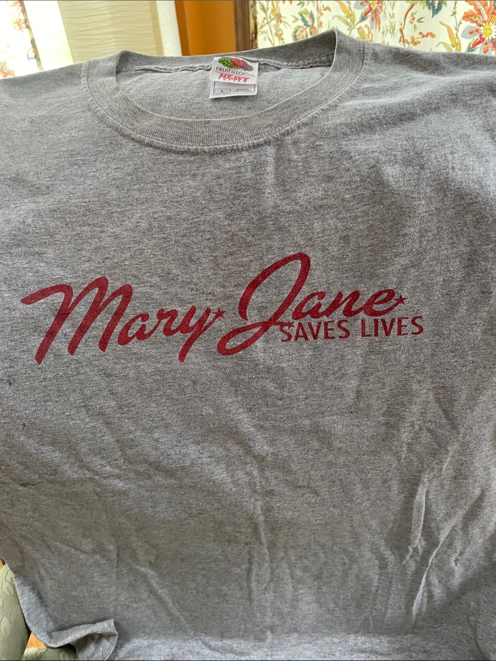 Fruit of the Loom Gray Tee with Red "Mary Jane Saves Lives" Script